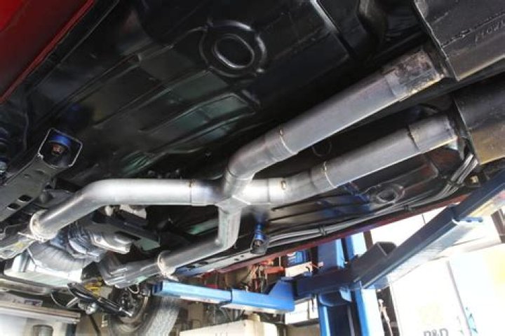 Is a shorter exhaust pipe better?
