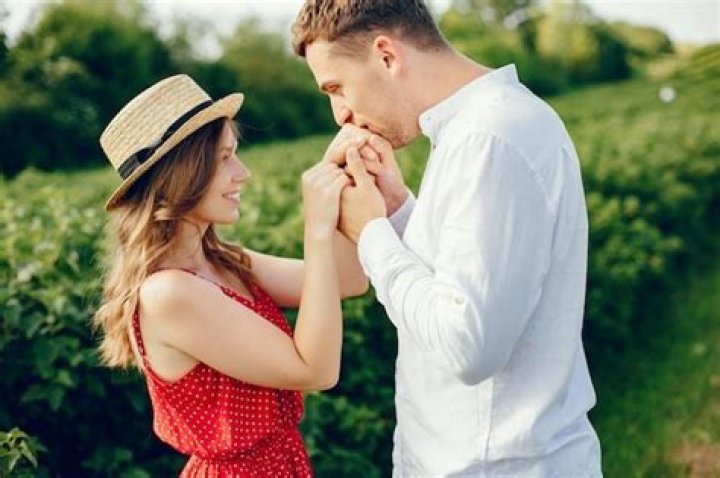 What does it mean when a guy distance himself from you?