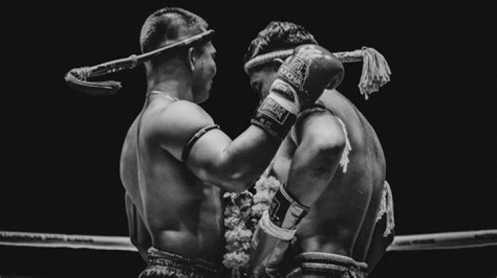 Why do Muay Thai fighters say Oowee?